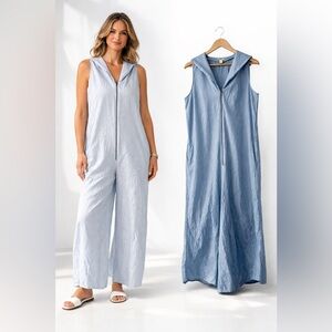 Light blue romper jumpsuit loose fitting front zipper casual wide leg size large